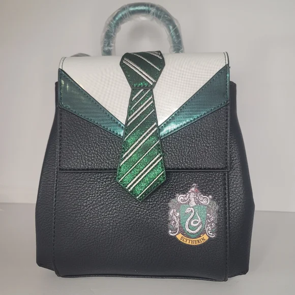 Slytherin Backpack Harry Potter sold at Universal Studios - Picture 11 of 14
